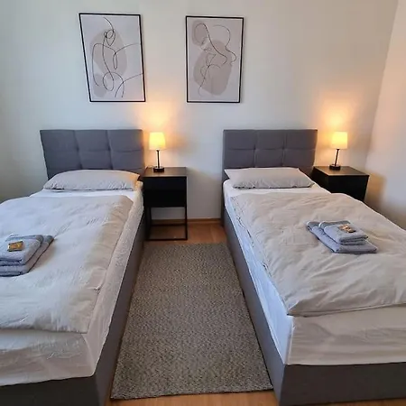 Lime Homes Balkon, Kueche, Messe, Marienburg * Sarstedt