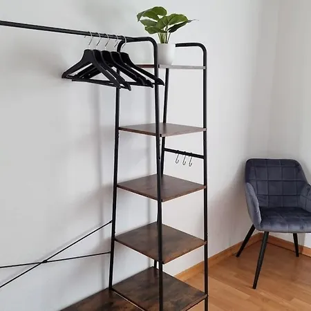 Lime Homes Balkon, Kueche, Messe, Marienburg Apartment Sarstedt